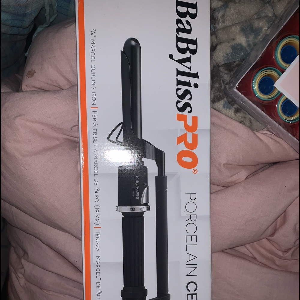 BabylissPro porcelain ceramic curling iron